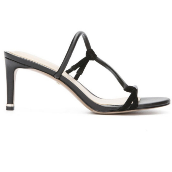Kenneth Cole New York. woman riley 70 strappy barely there dress sandals - Picture 2 of 11